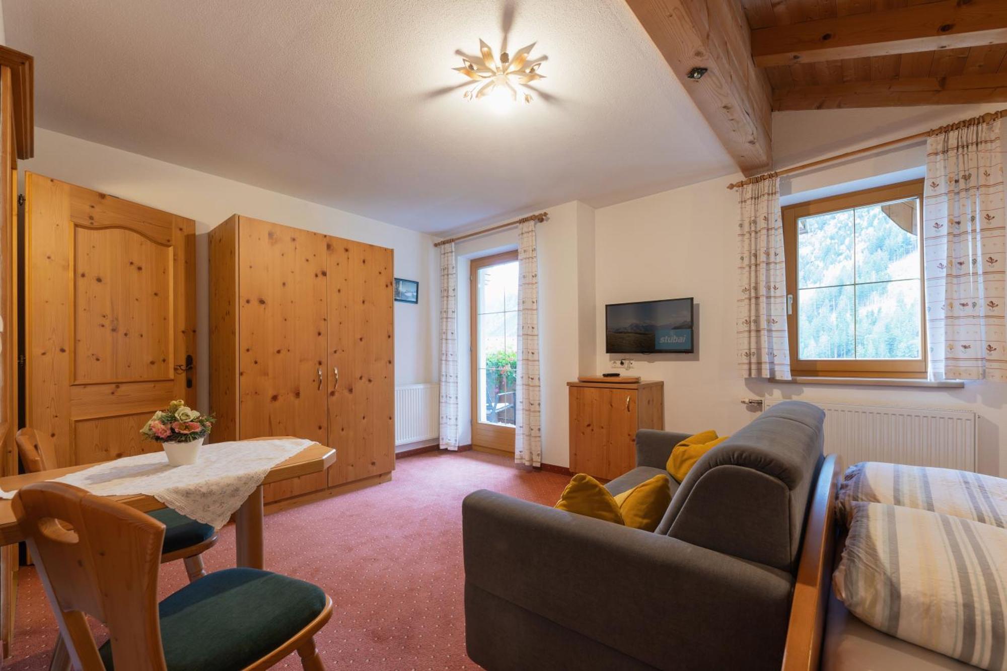 Apartamento Haus Bergzauber Neustift im Stubaital Exterior foto